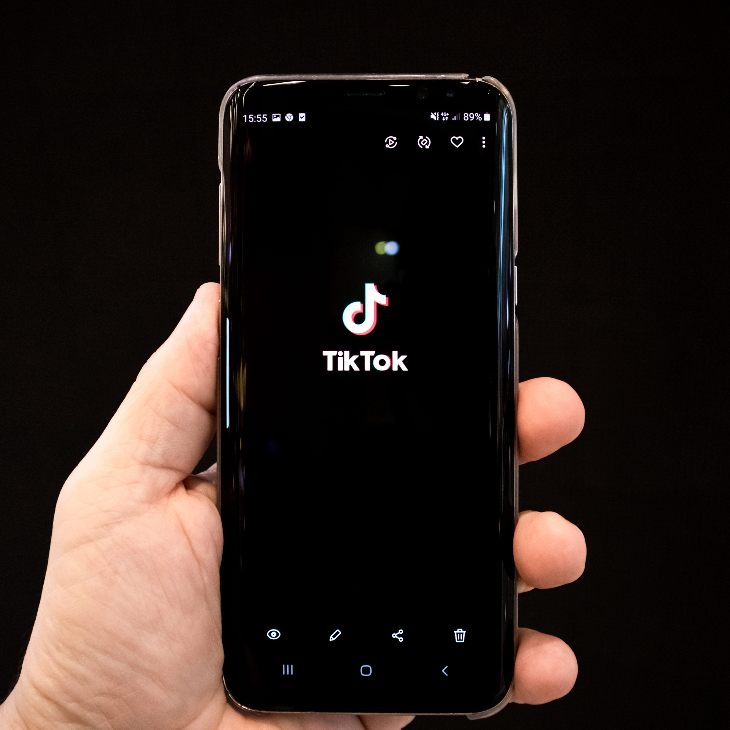 Best Practices for Going Live on TikTok